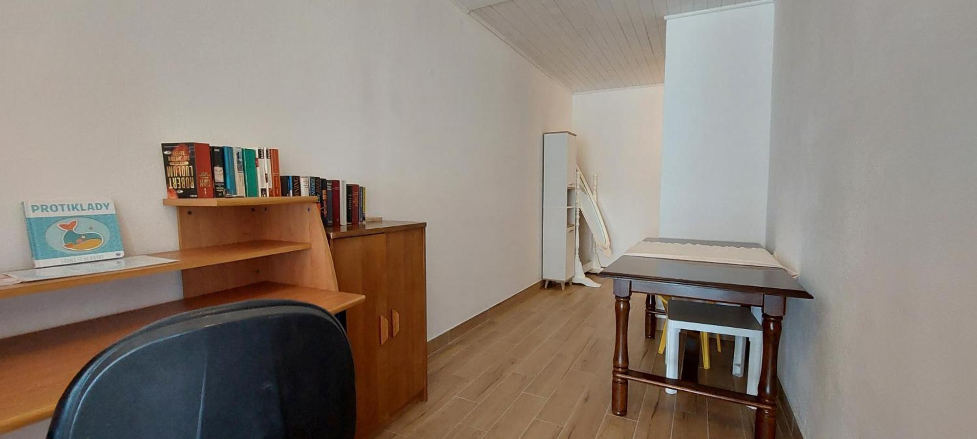 Apartman Figaro Pogled Od Milijun Dolara, 2 Tusa, 2 Wc Kaštela Esterno foto